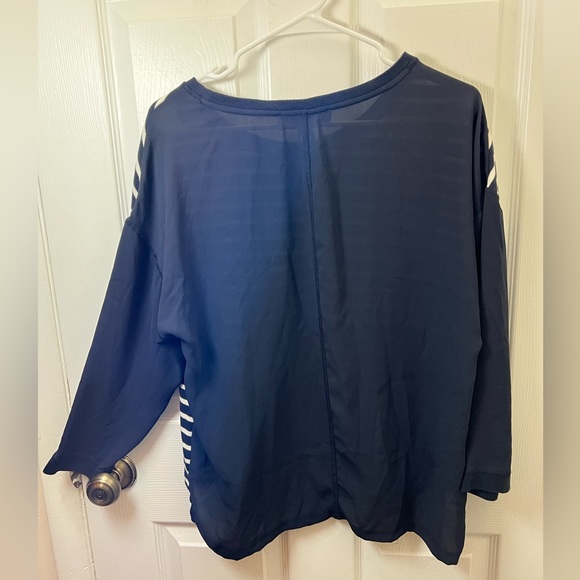 LOFT Medium Navy & White Striped Blouse w/ Sheer Navy Back - Picture 6 of 6